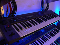 Studio PnJ - Roland Juno-1 